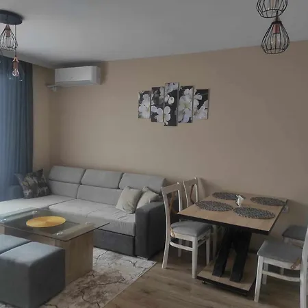 четири сезона 2 * Velingrad
