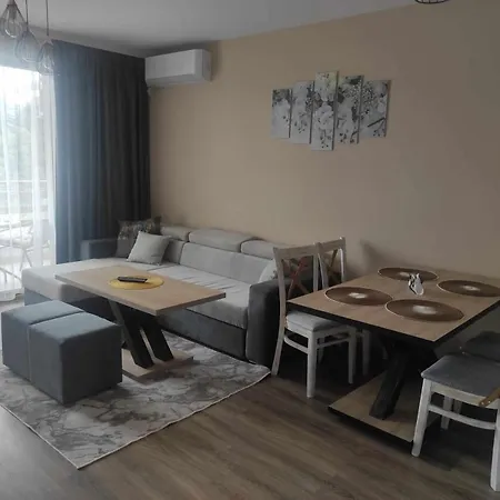 четири сезона 2 Apartment